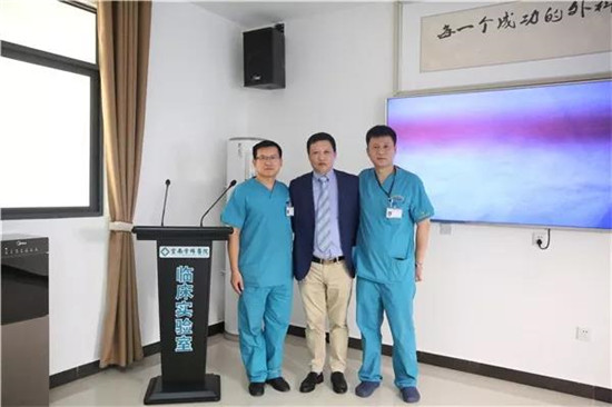 1537840342938307.jpg 合影 最后一张.jpg